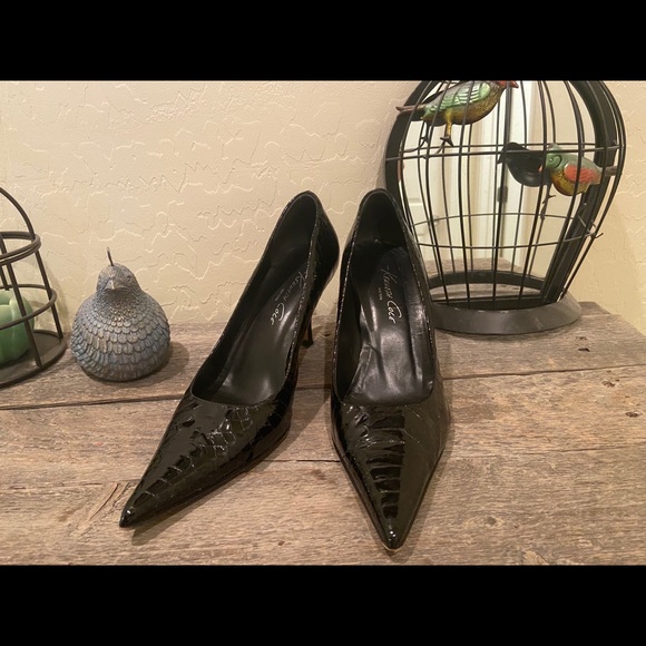 Kenneth Cole black patent leather alligator print - Picture 9 of 12